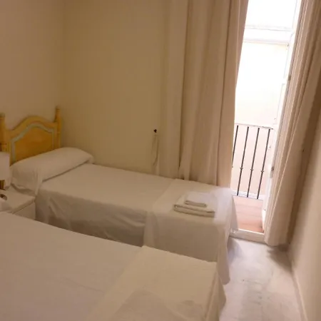 Caminito Del Falla 1a Ha كاديز