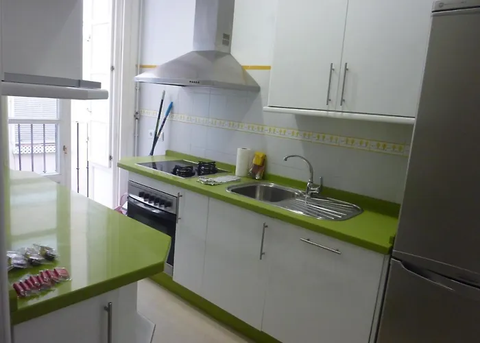 Caminito Del Falla 1a Ha * كاديز